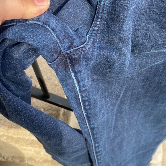 Abercrombie and Finch jeans size 10 - Picture 3 of 4